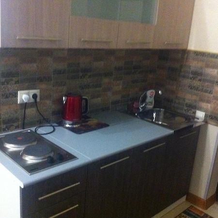 Vacation Home On Krasnomayakskaya 36 Sukhumi Esterno foto